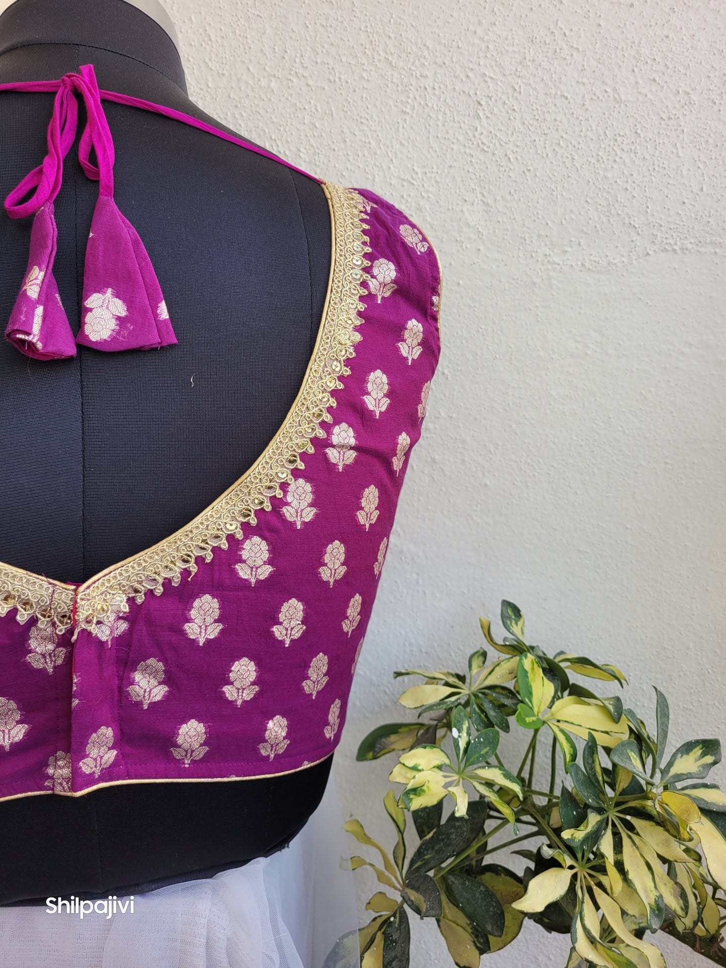 Silk Butta sleeveless padded purple Blouse