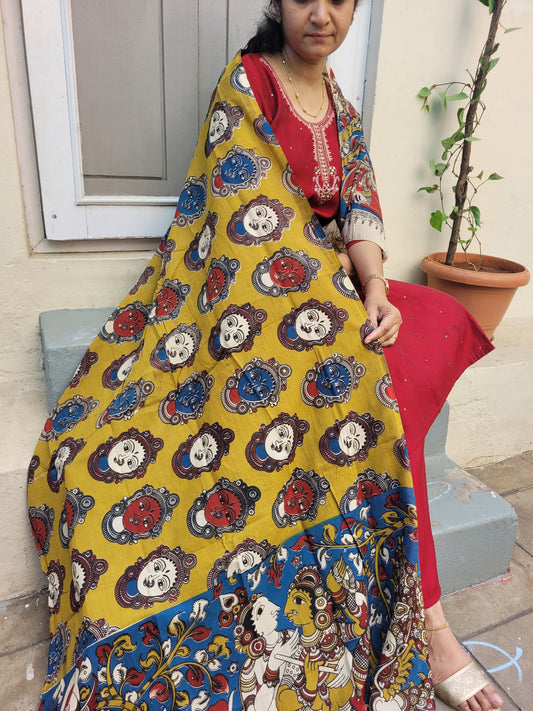 Kalamkari Olive green Chennur cotton silk Dupatta - Devi Face