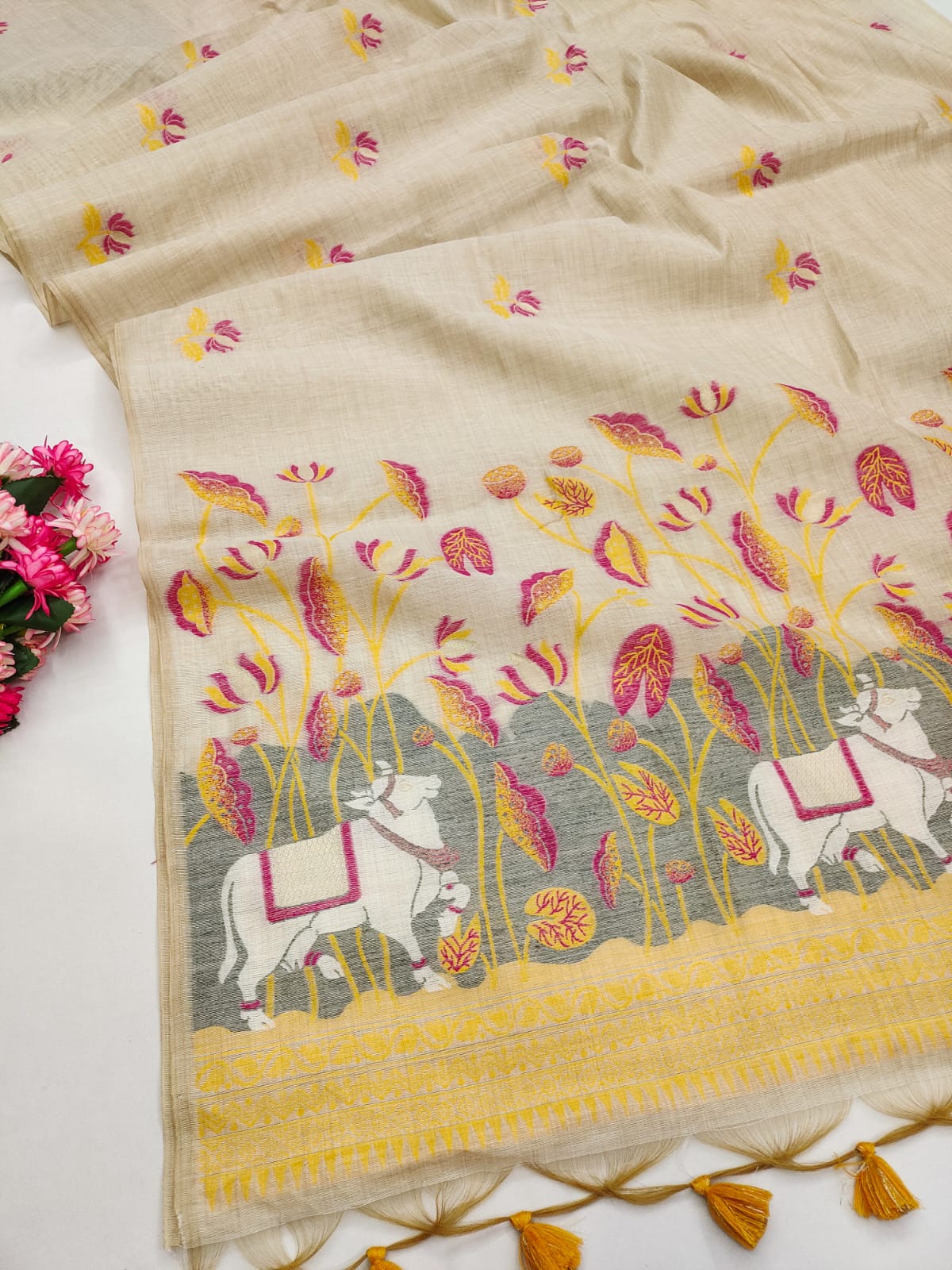 Semi Muga Silk Saree - Gold Pichwai