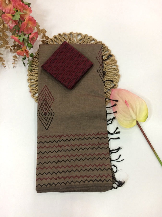 Cotton Mix Block Printed Saree with Contrast Additional Blouse Piece