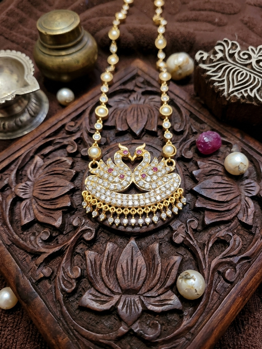Vintage style panchaloham pearl haram with swan pendent