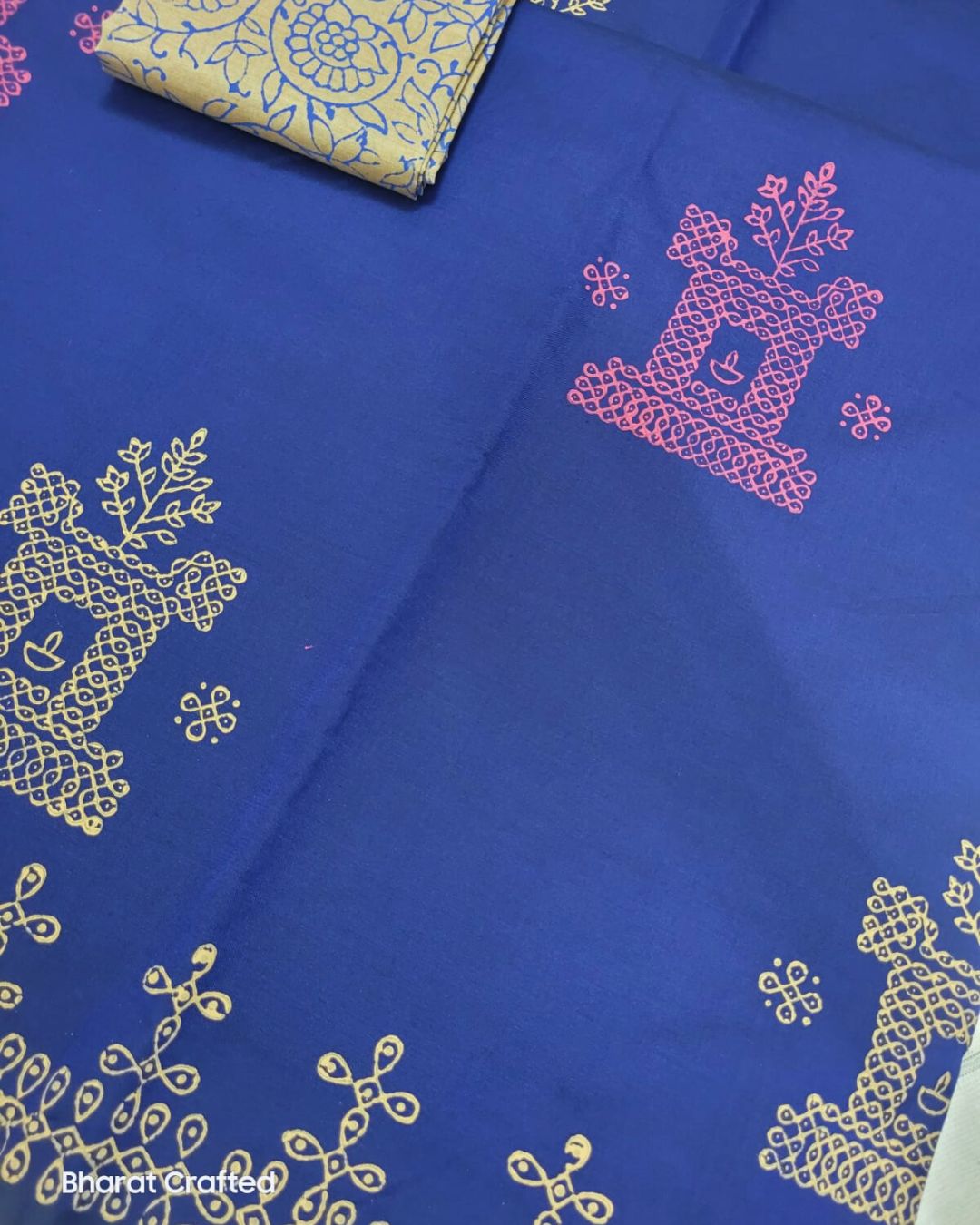 Cotton Mix Block Printed Saree with Contrast Additional Blouse Piece - Blue Rath Kollam