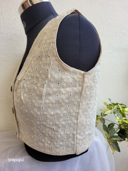 Offwhite chikankari readymade Non padded blouse - sleeveless
