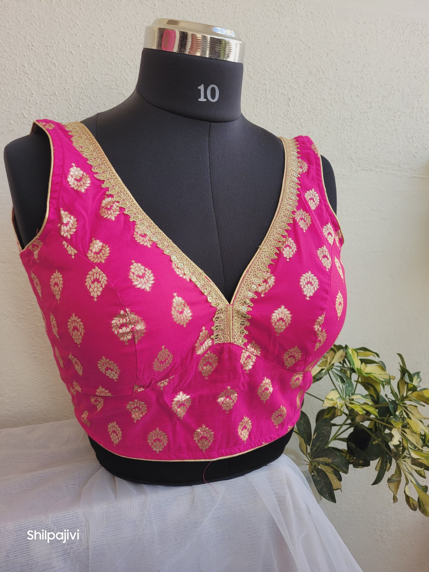 Silk Butta sleeveless padded rani pink blouse