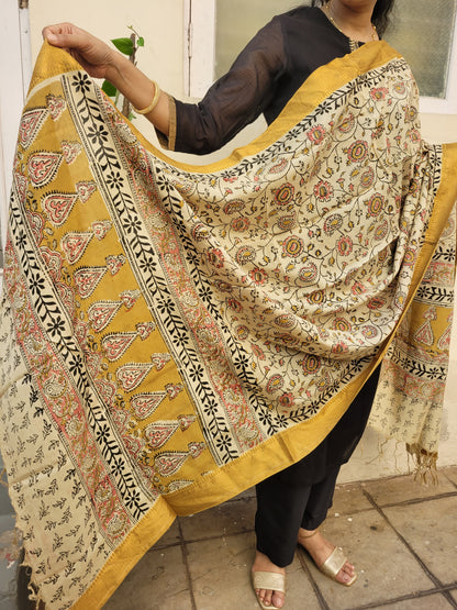 Kalamkari Chennur Silk Dupatta - Pale Yellow