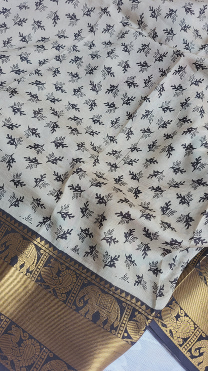 Red & Green Kanchi Border Kalamkari Screen Printed Chennur Silk saree - Ramani