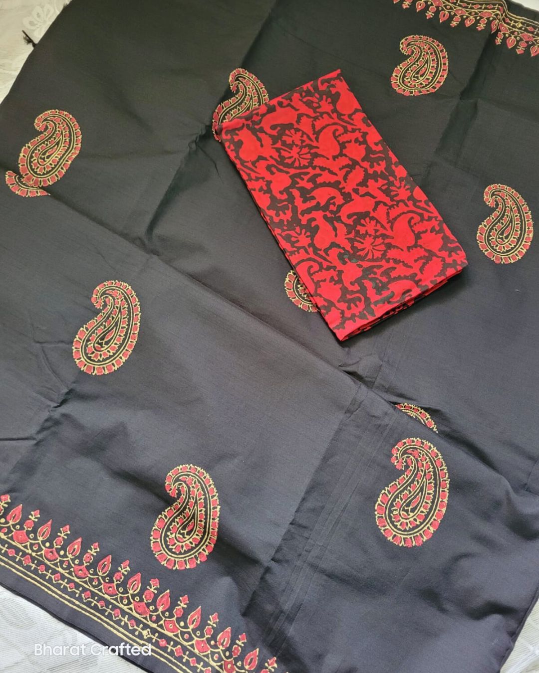 Cotton Mix Block Printed Saree with Contrast Additional Blouse Piece - Florescent Pink Paisley on Black