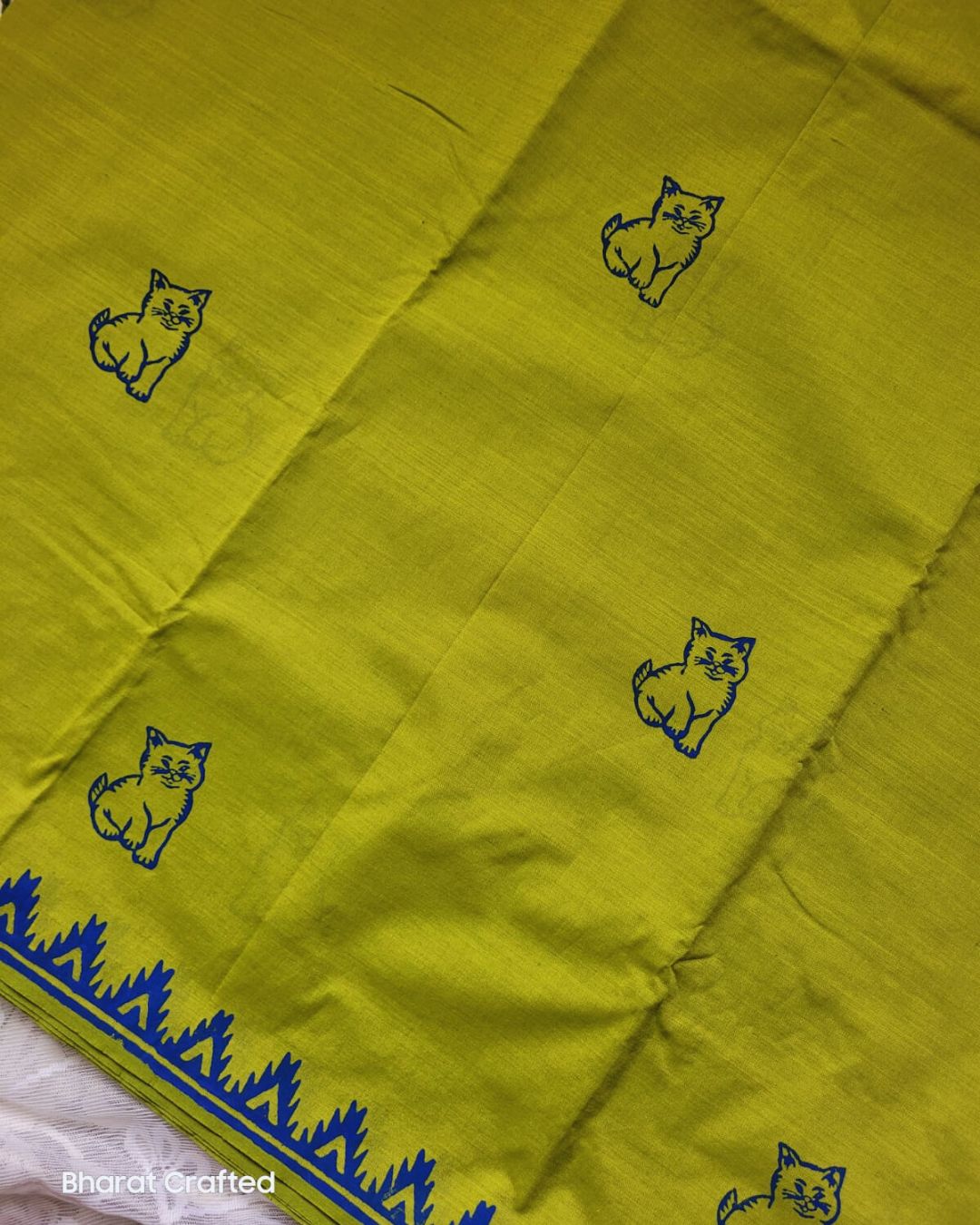 Cotton Mix Block Printed Saree with Contrast Additional Blouse Piece - Green Cat Cutie