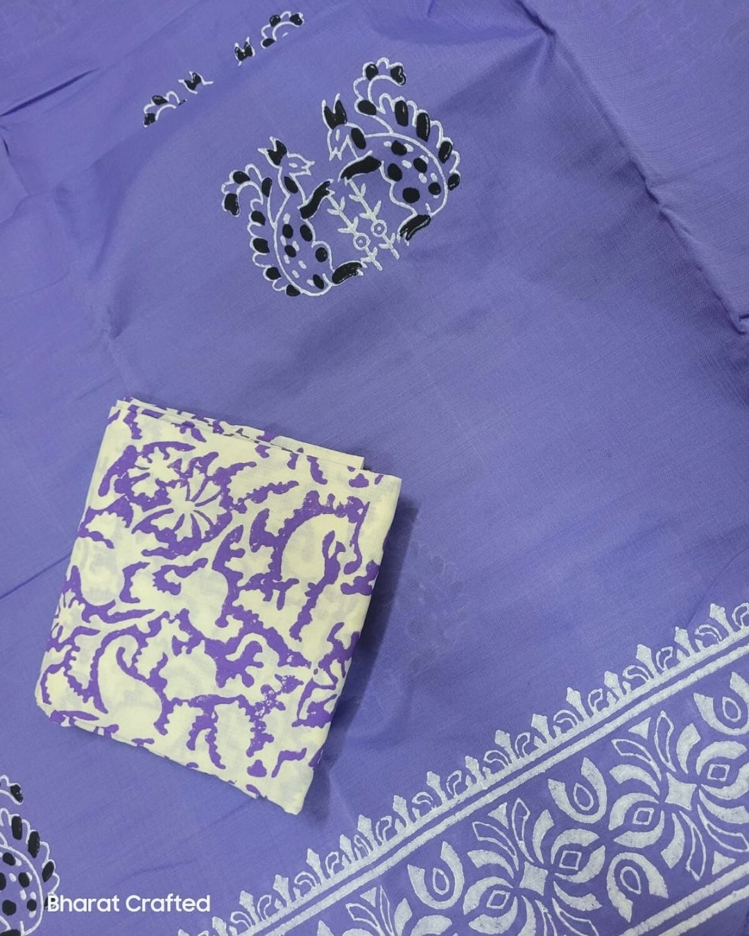 Cotton Mix squirel Block Printed Saree with Contrast Additional Blouse