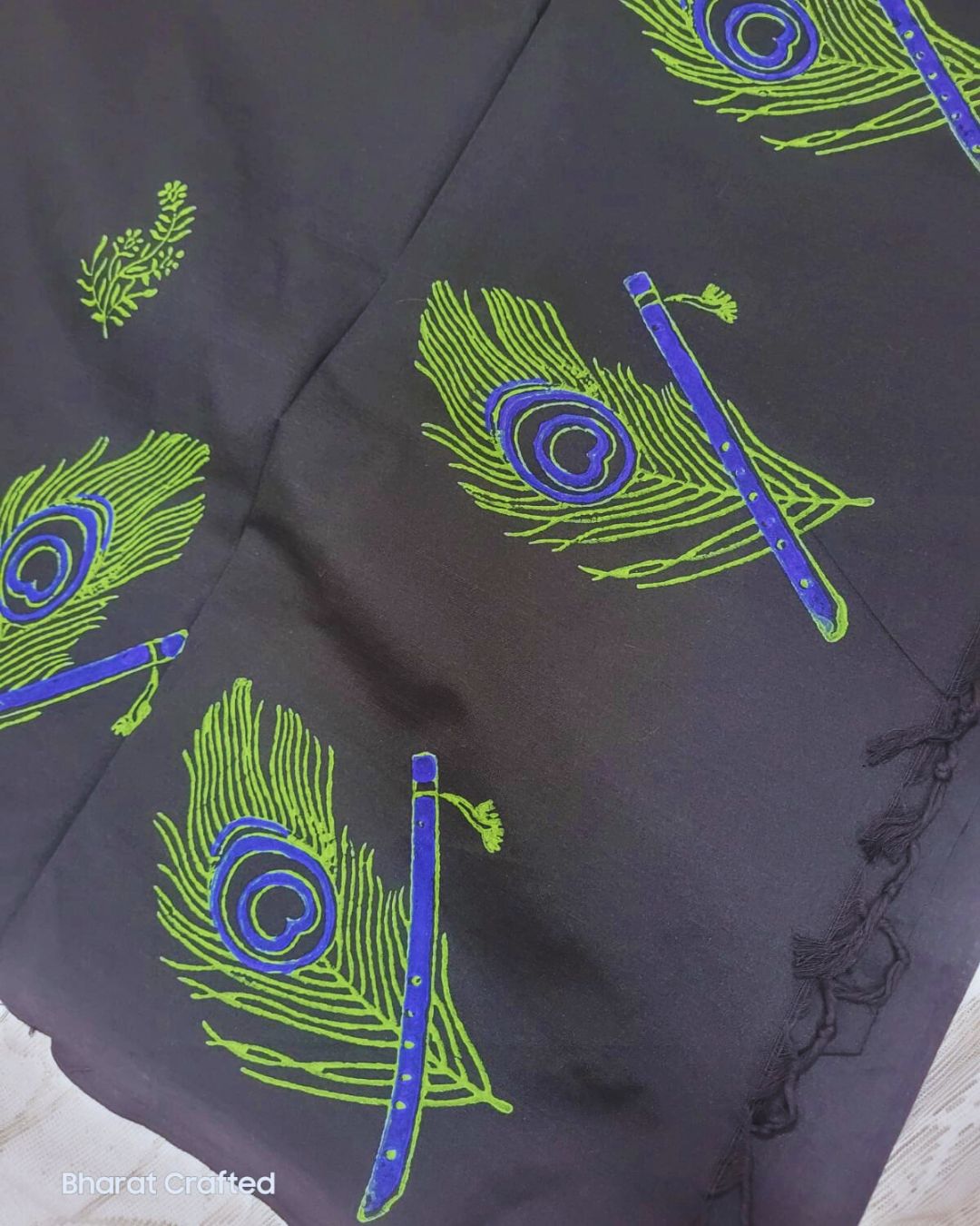 Cotton Mix Block Printed Saree with Contrast Additional Blouse Piece flute and peacock feather