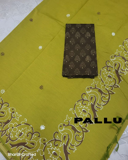 Cotton Mix Block Printed Saree with Contrast Additional Blouse Piece - Parrot Border