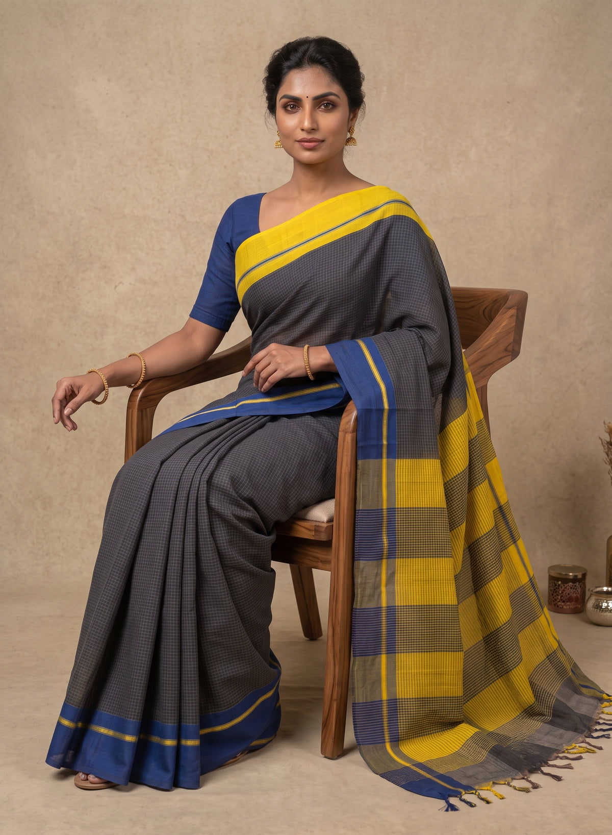Black Patteda Anchu Handloom Cotton ganga jamuna border Saree – Blue & Yellow Striped Pallu