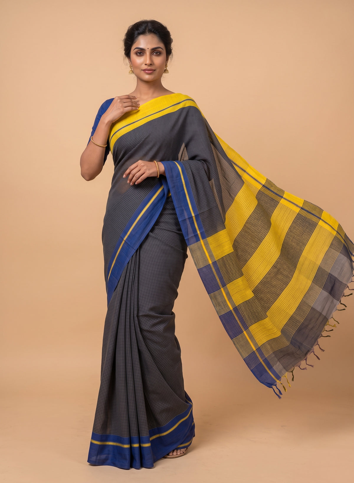 Black Patteda Anchu Handloom Cotton ganga jamuna border Saree – Blue & Yellow Striped Pallu