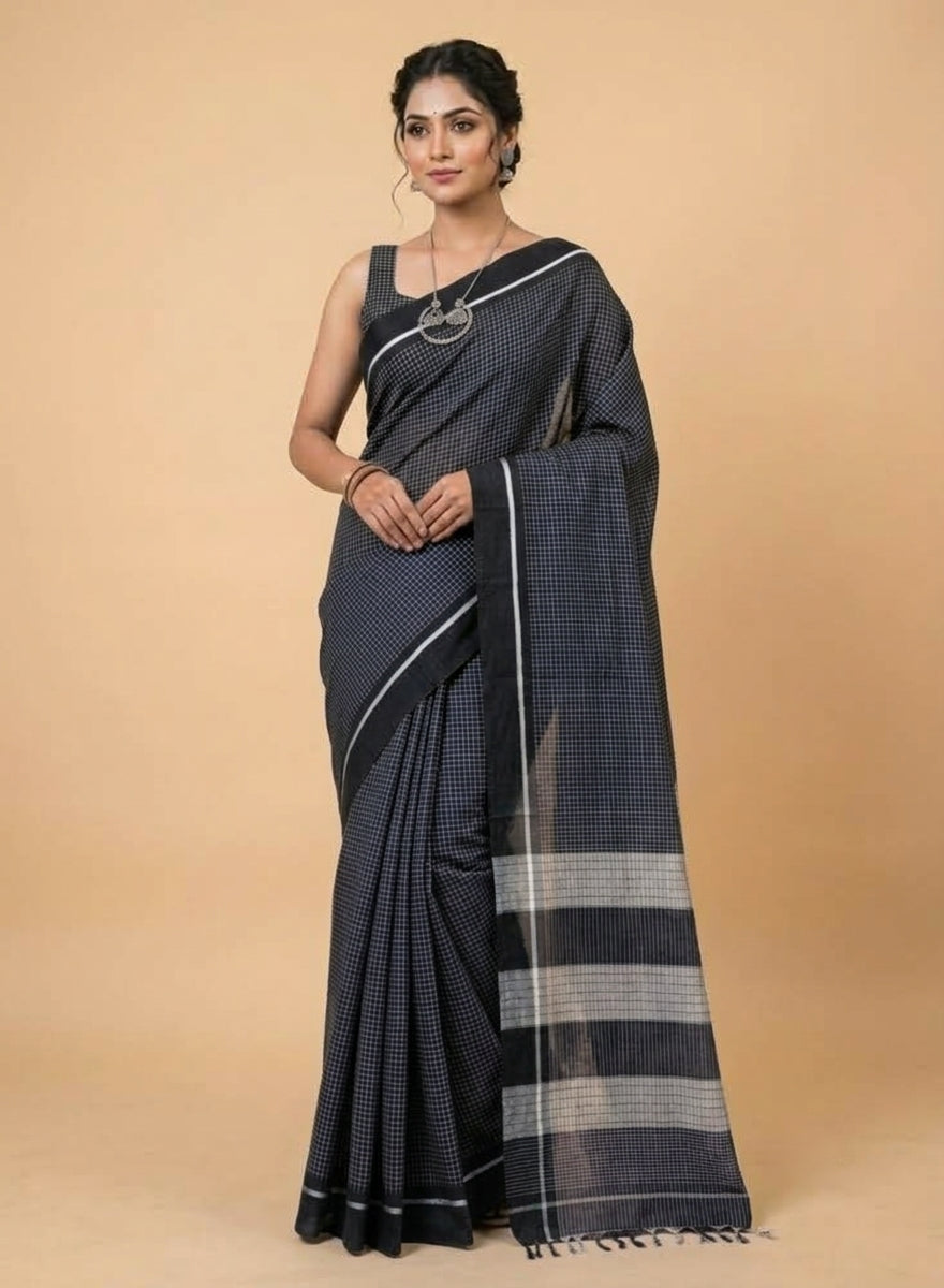 Black Patteda Anchu Handloom Cotton Saree – Silver Striped Border