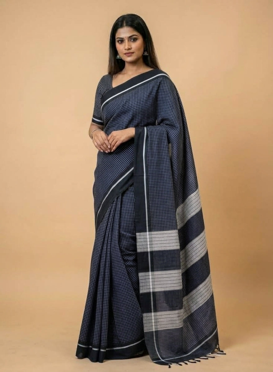 Black Patteda Anchu Handloom Cotton Saree – Silver Striped Border