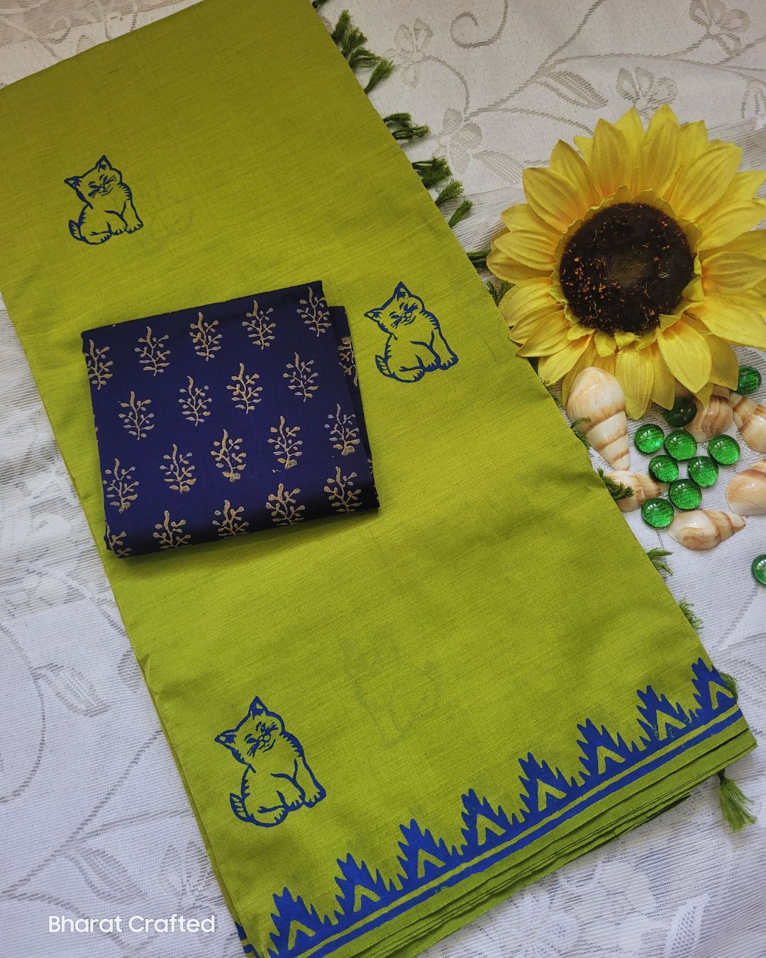 Cotton Mix Block Printed Saree with Contrast Additional Blouse Piece - Green Cat Cutie
