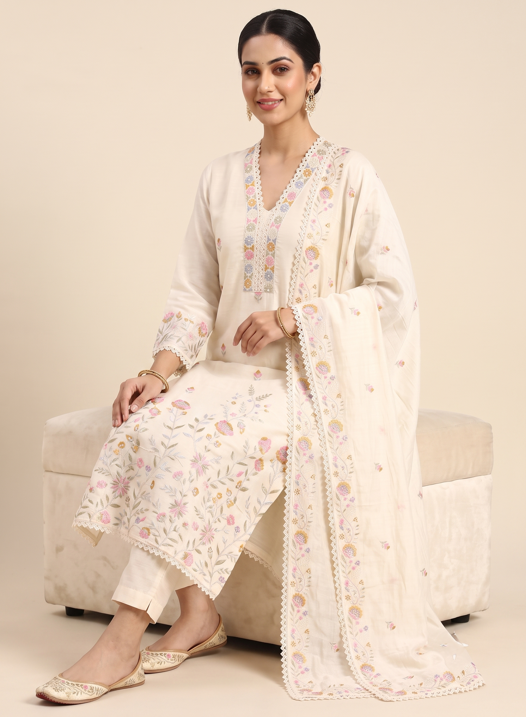 White Kadhi Embroidery suit with dupatta - set of 3