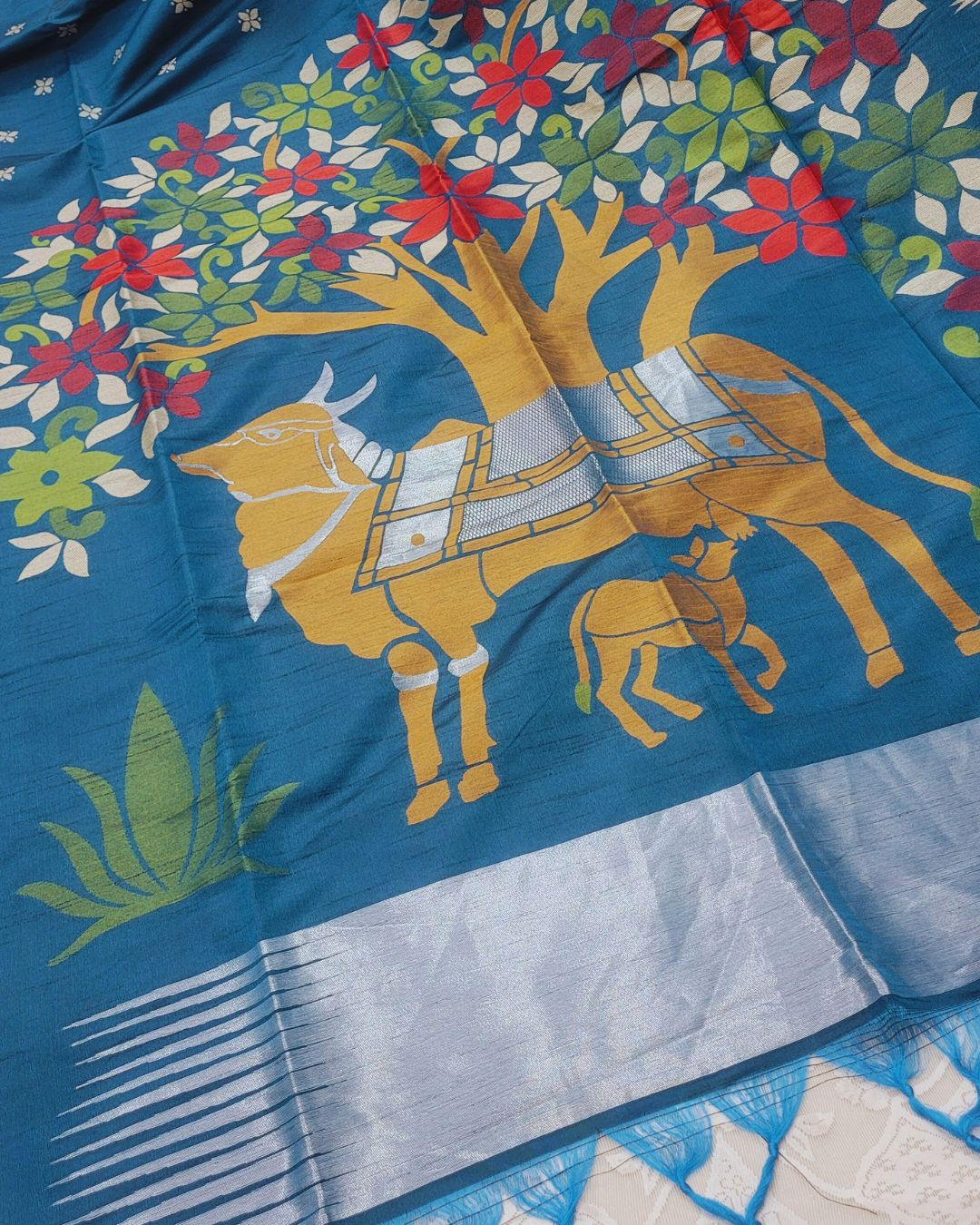 Heavy Slub Kadhi Silk Pichwai Pallu saree - Blue