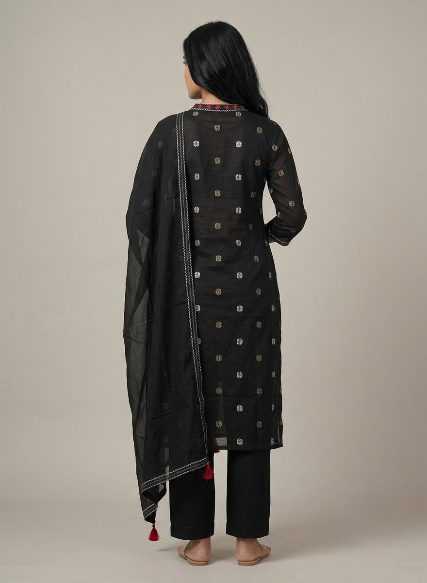 Kaali Raat Black Thread Butta Jamdani Kurta Set with Dupatta