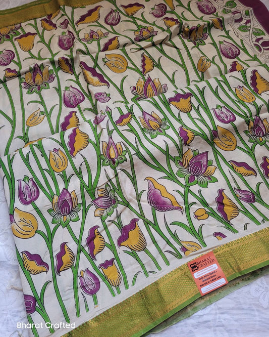 Kalamkari Nizam Border Bright Green Lotus Printed Saree - Florescent Green