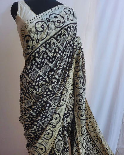 Kalamkari Cotton Silk Black Geometric Screen Printed Saree - Black