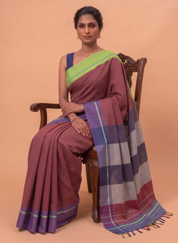 Maroon Patteda Anchu Handloom Cotton ganga jamuna border Saree – Green and Blue borders