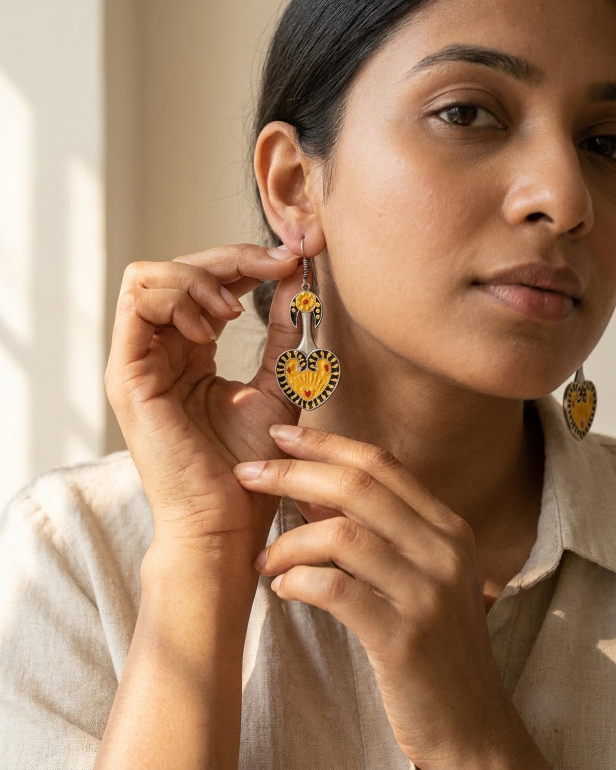 Suraj Hand-Painted Heart Meenakari Earrings