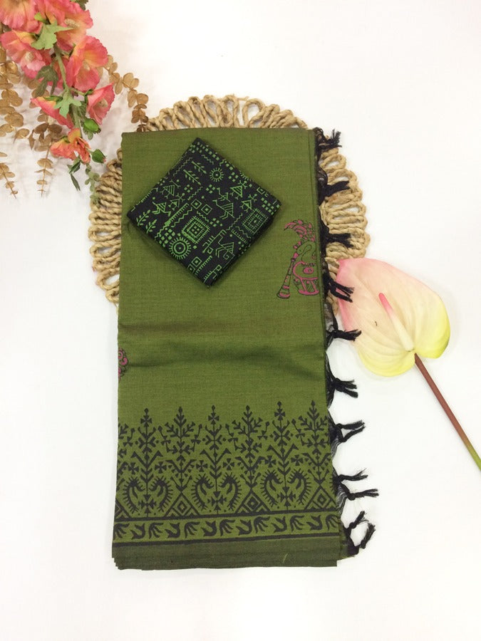 Cotton Mix Block Printed Saree with Contrast Additional Blouse Piece