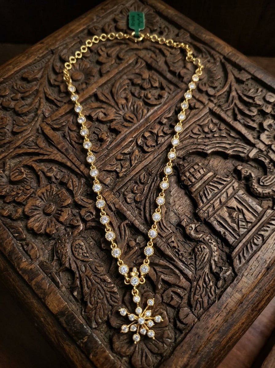 panchaloham snow flake pendent AD necklace