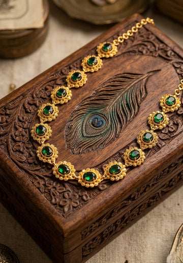 Vintage style panchaloham green big stud Necklace