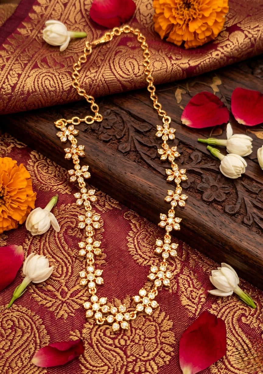 Vintage style white flower panchaloham Necklace