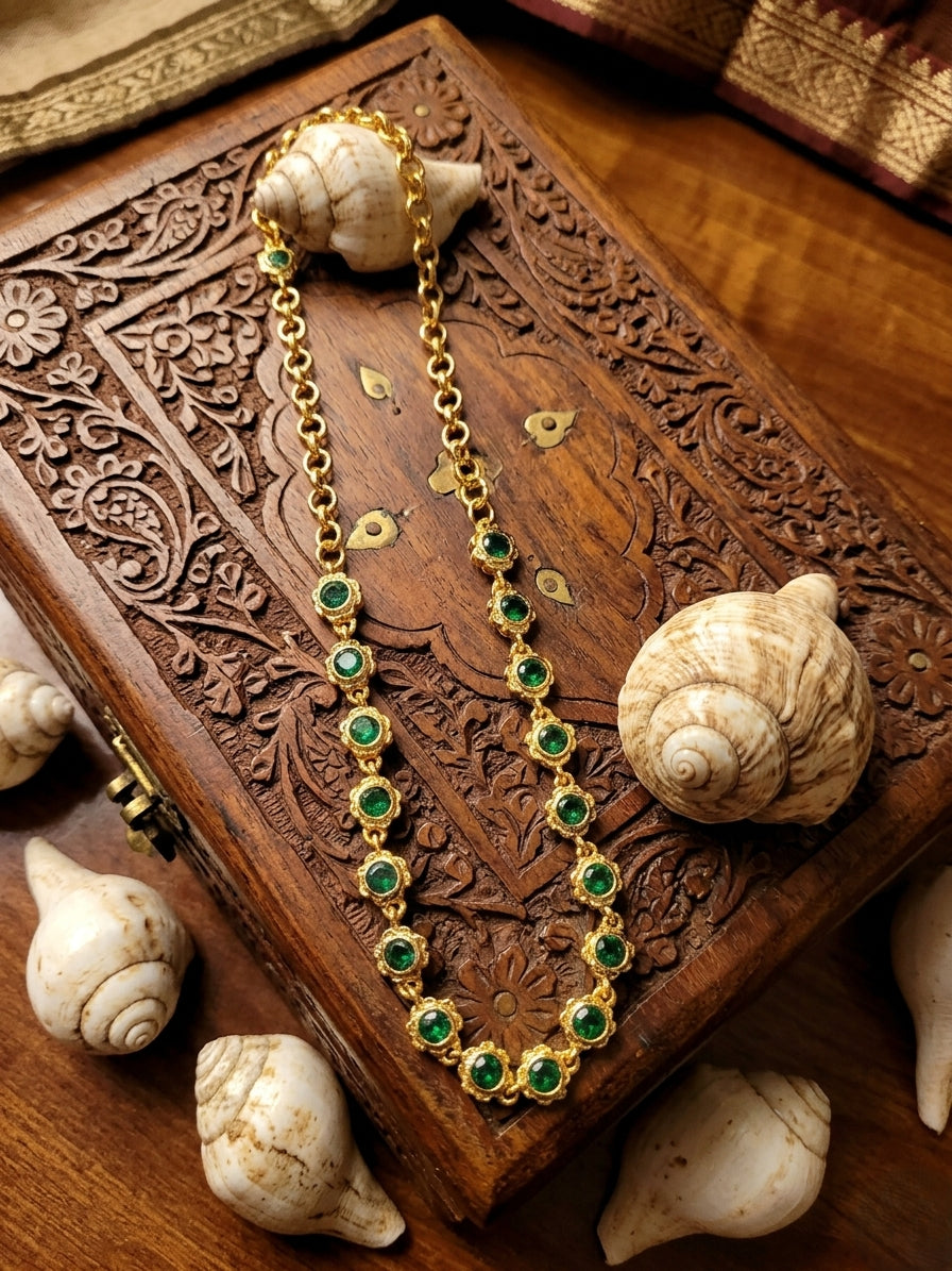 Vintage style panchaloham green stud Necklace