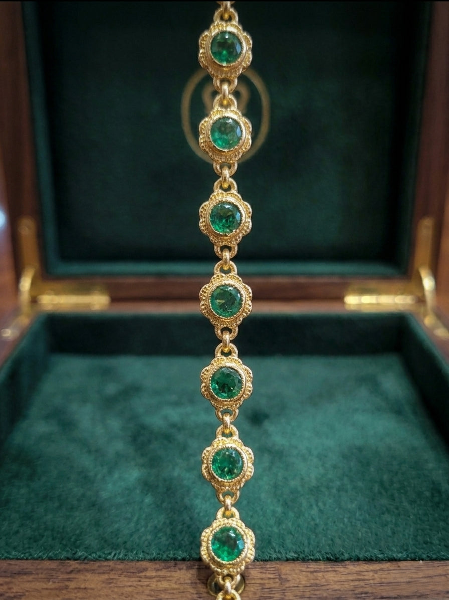 Vintage style panchaloham green stud Necklace