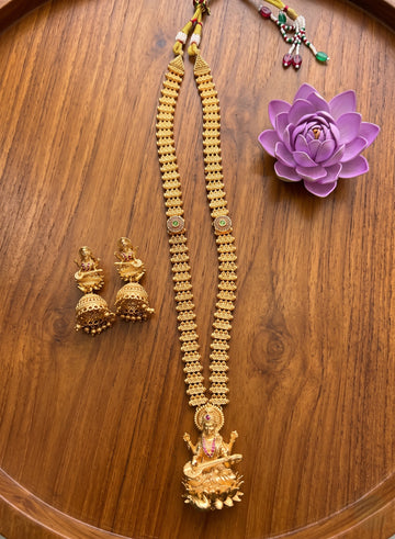 Divine Saraswati Temple Jewellery Set