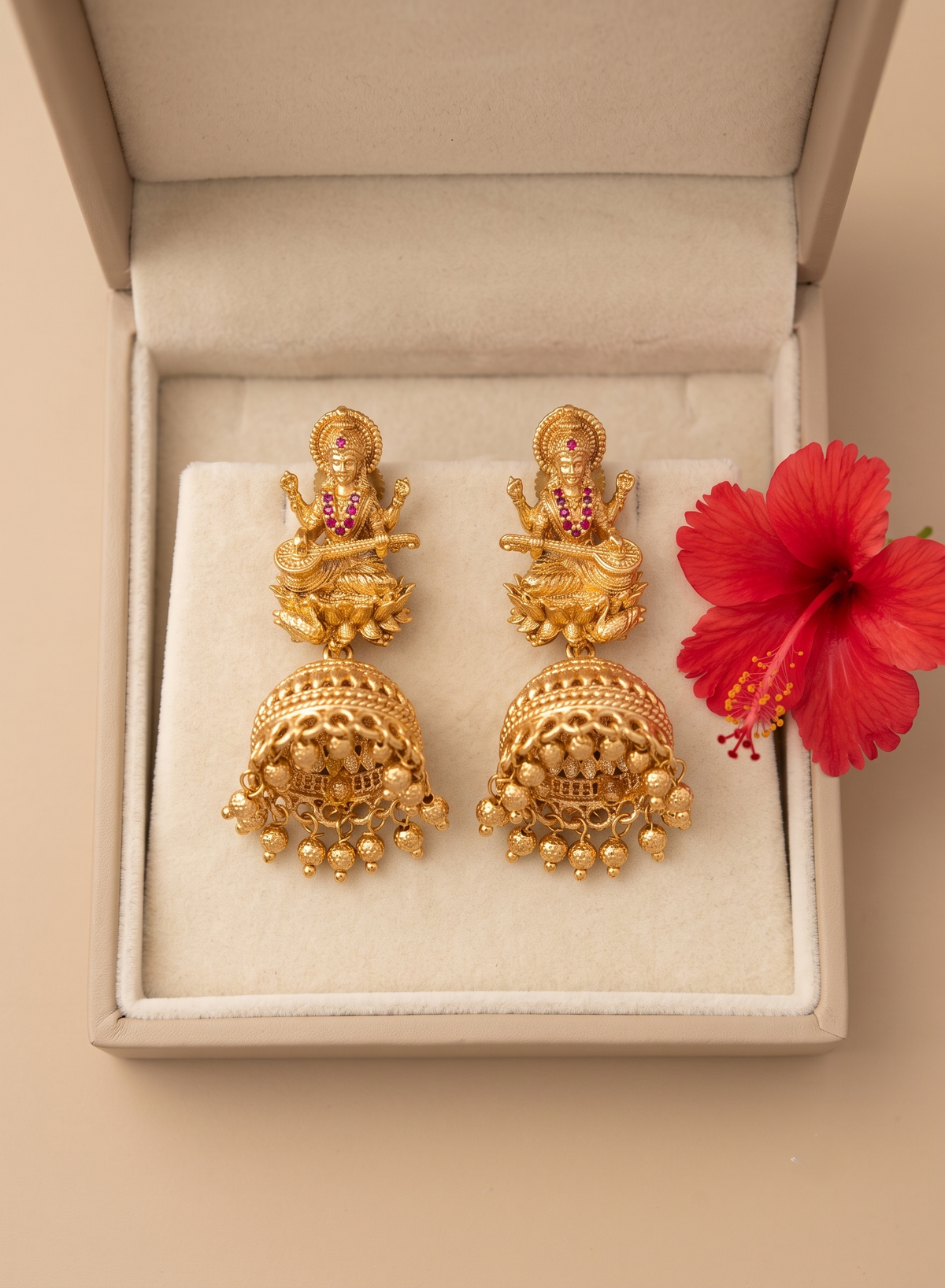 Divine Saraswati Temple Jewellery Set
