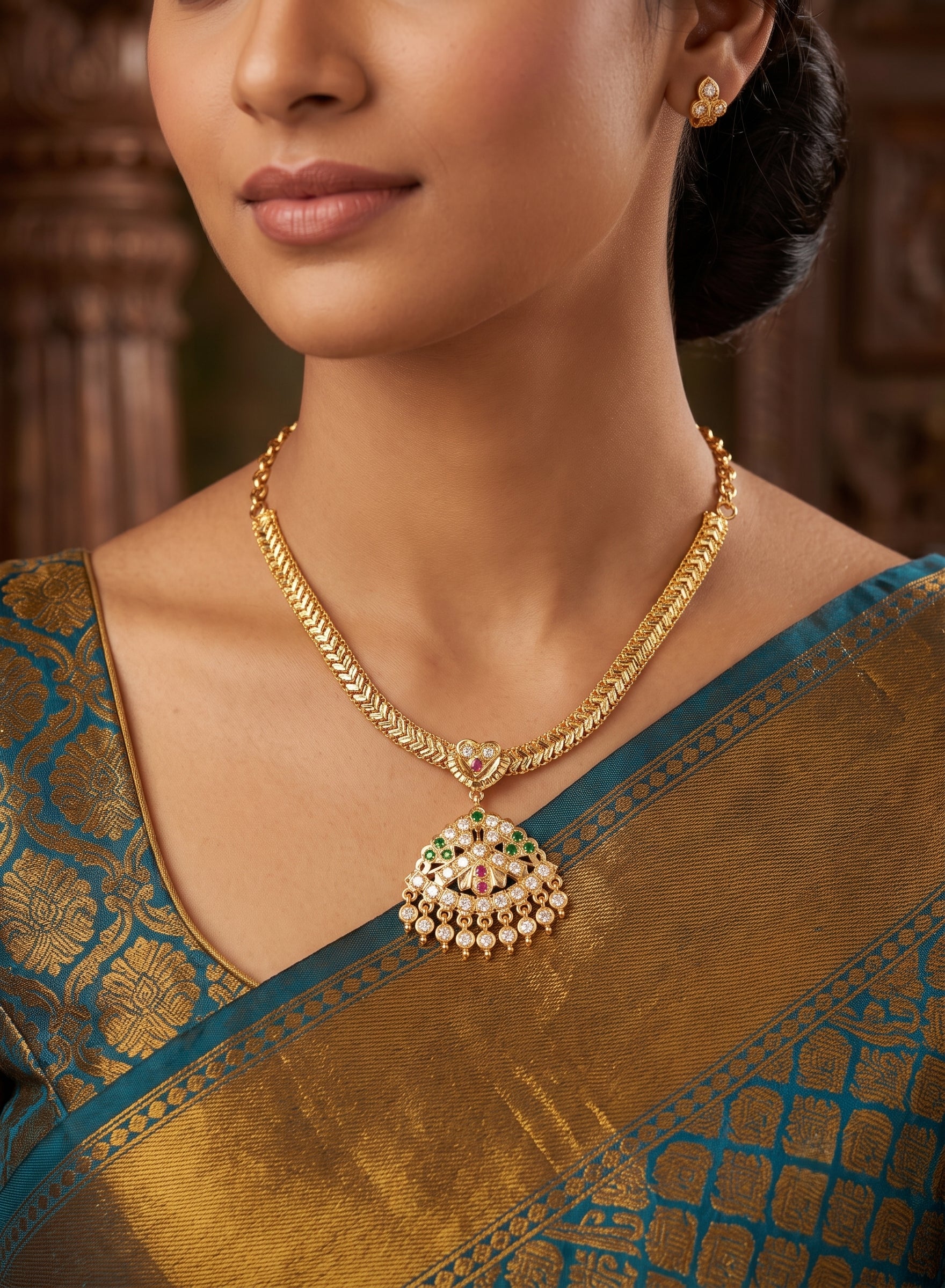 Triangular Geometric Attigai Necklace