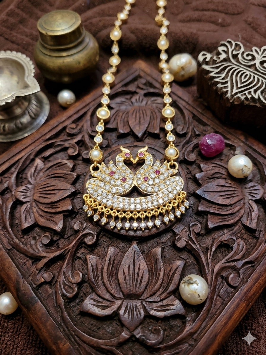 Vintage style panchaloham Necklace