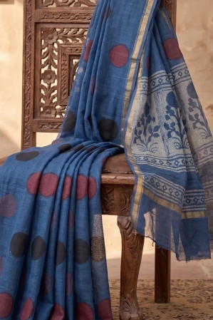 Alternative view of Blockprinted Kota cotton saree - Ajrakh Polka Dot