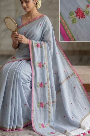 Alternative view of Mul Cotton Saree with Allover Embroidery - pale lavender